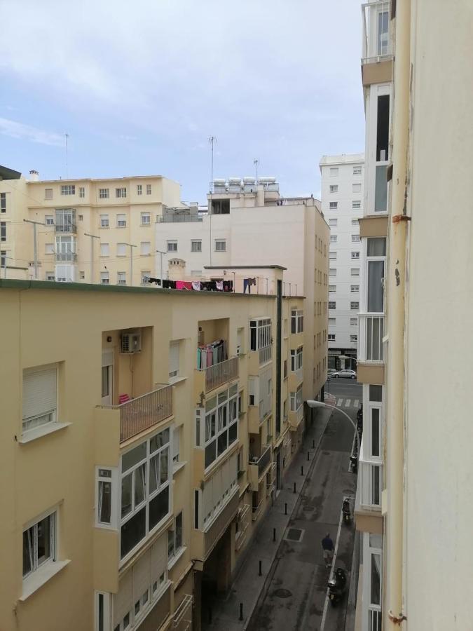 Keka En Playa La Victoria Con Ascensor Grupo Ac Gestion Cádis Exterior foto